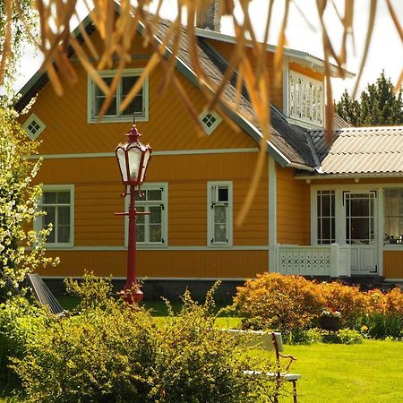 Gasthaus Leesi Puhkemaja Exterior foto