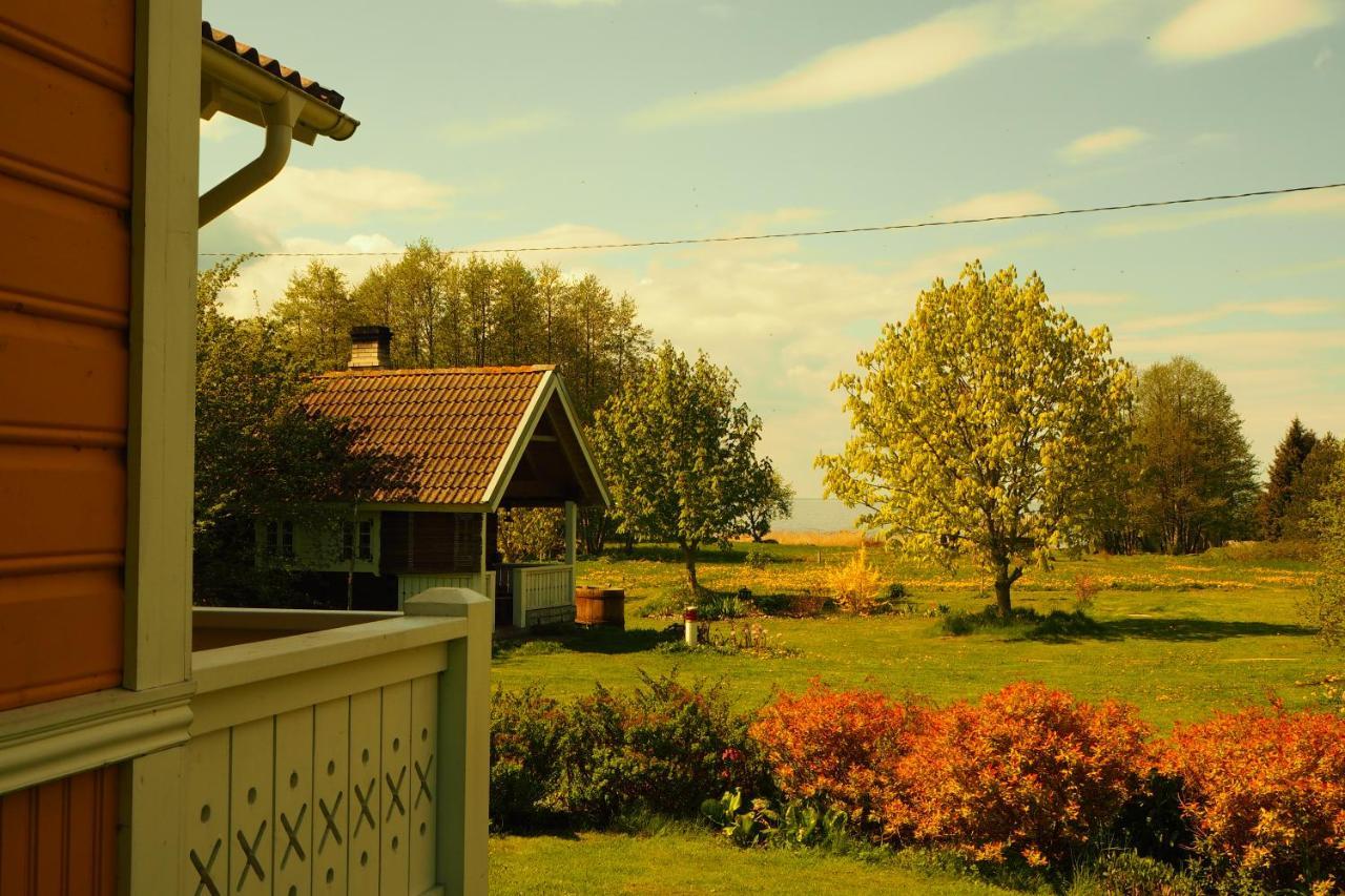 Gasthaus Leesi Puhkemaja Exterior foto