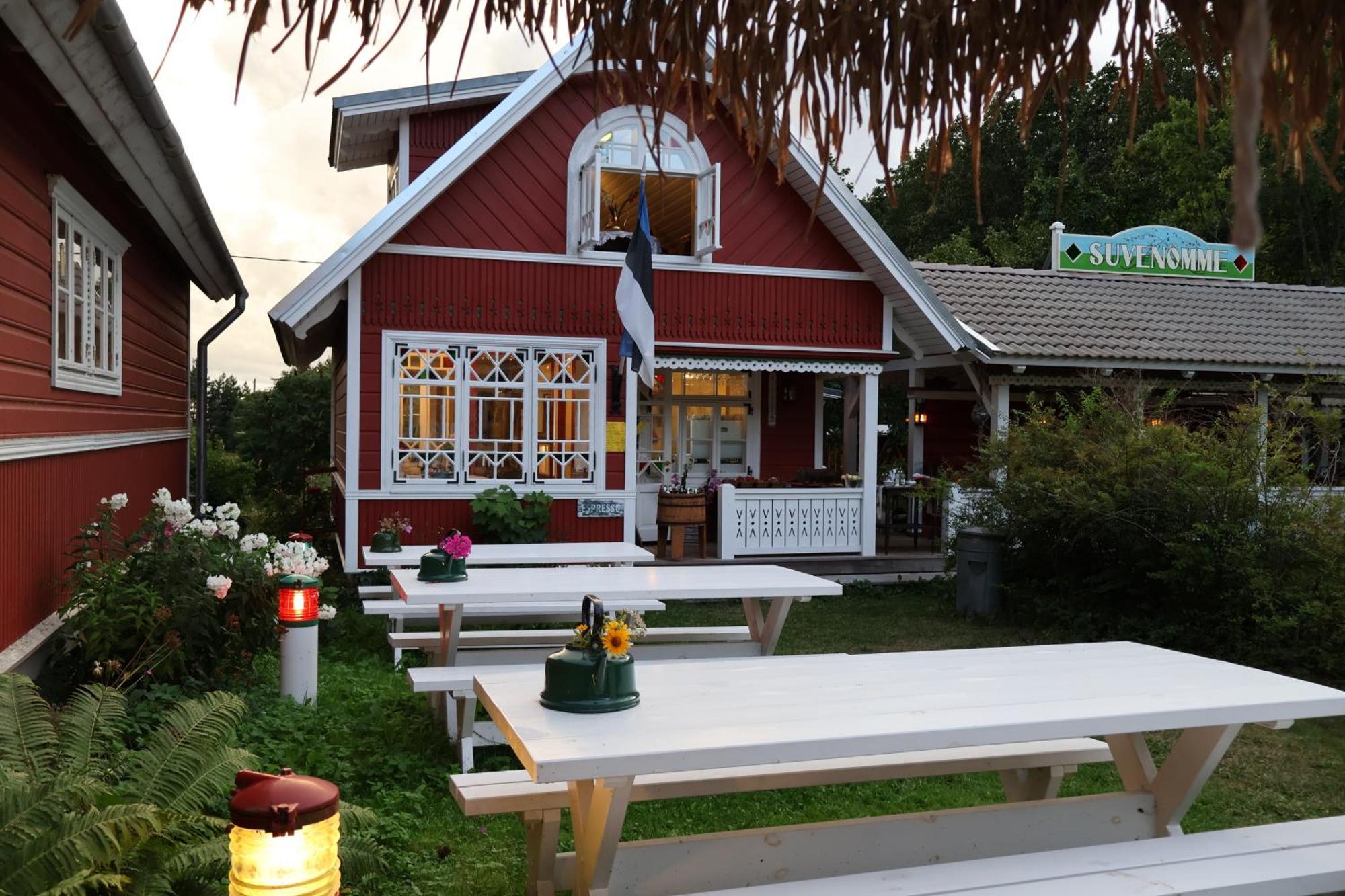 Gasthaus Leesi Puhkemaja Exterior foto