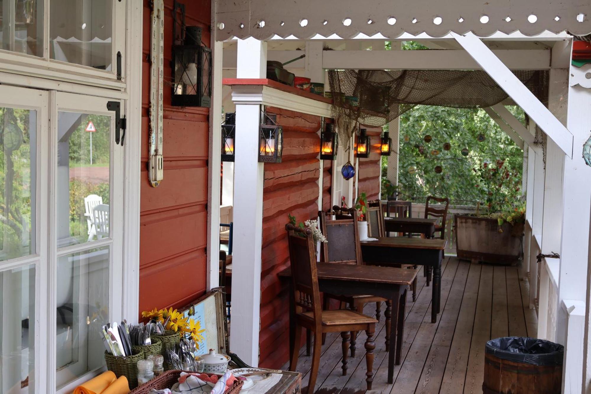 Gasthaus Leesi Puhkemaja Exterior foto