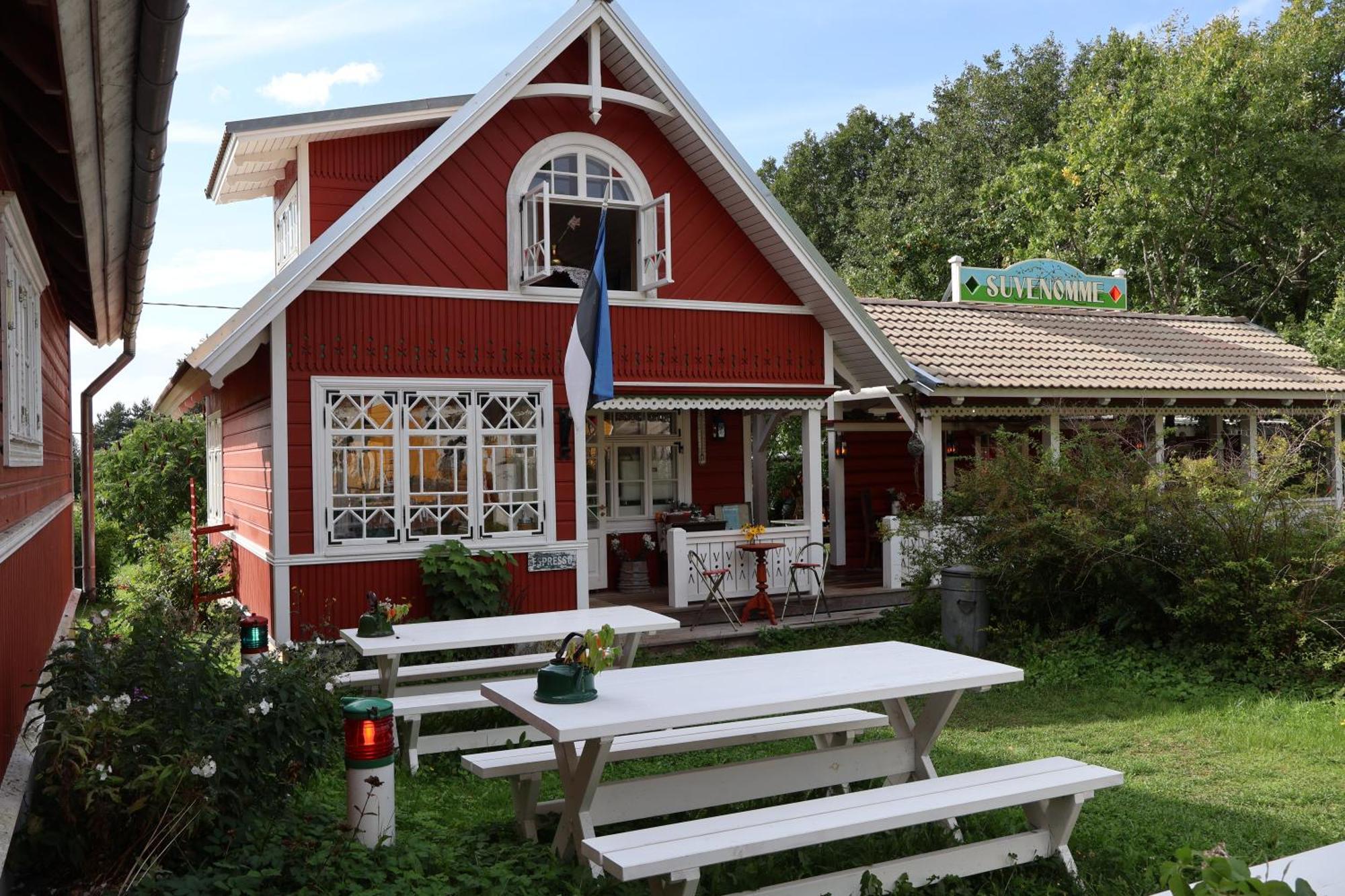 Gasthaus Leesi Puhkemaja Exterior foto